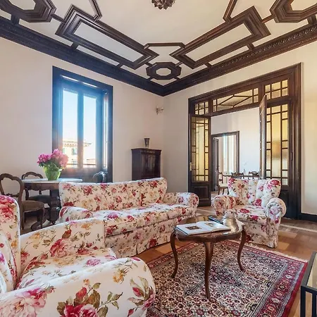 Cs Vatican Charming Apartment-2